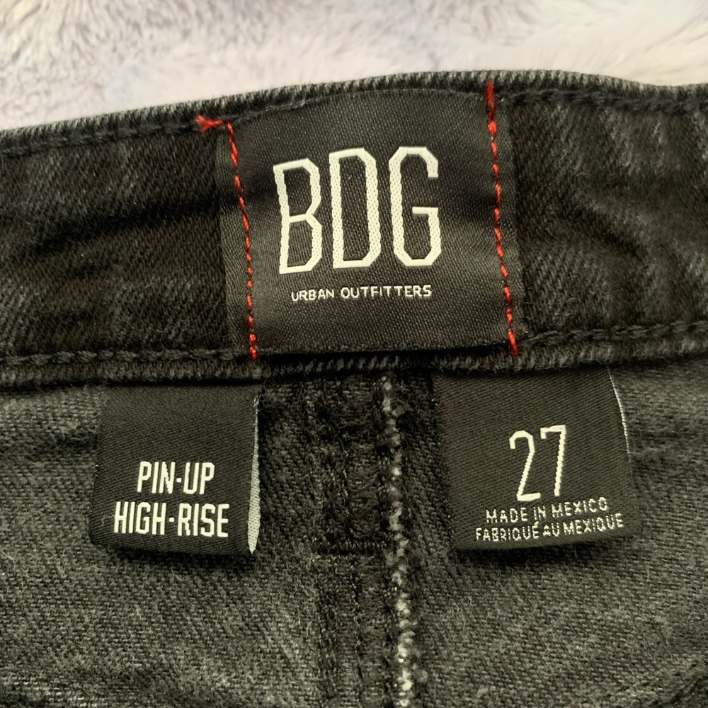 BDG Pin-up High Rise Shorts - Picture 3 of 4